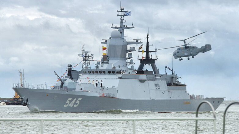 Корабли Балтийского флота вышли на поиск условного противника