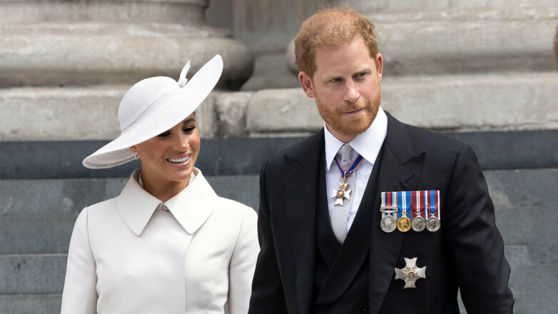 Принц Гарри и Меган Маркл смутили королевскую семью на юбилее Елизаветы II