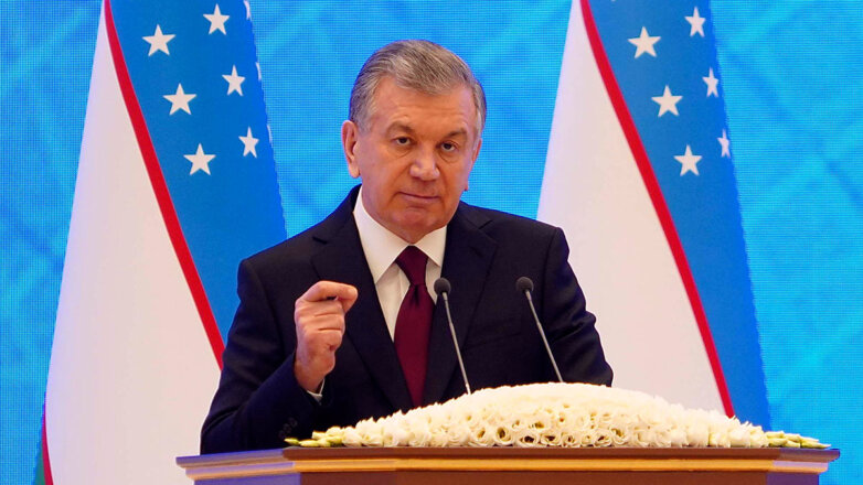 Президент Узбекистана предложил провести референдум по изменениям в конституции