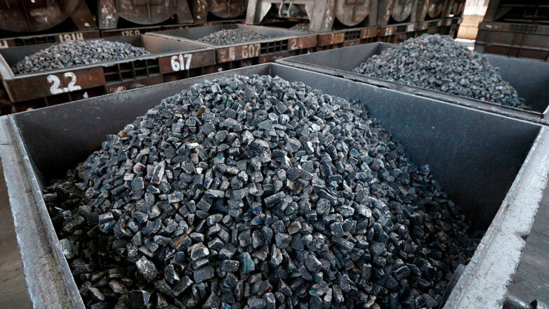 Поставки российского угля в Турцию упали в 2 раза