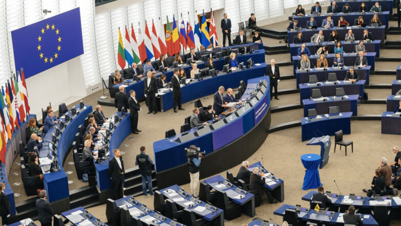 Европарламент призвал предоставить Украине статус кандидата в члены ЕС