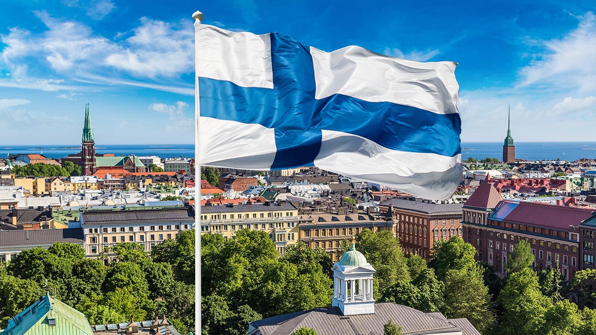 Визовые центры Финляндии будут принимать в России 500 заявлений в день