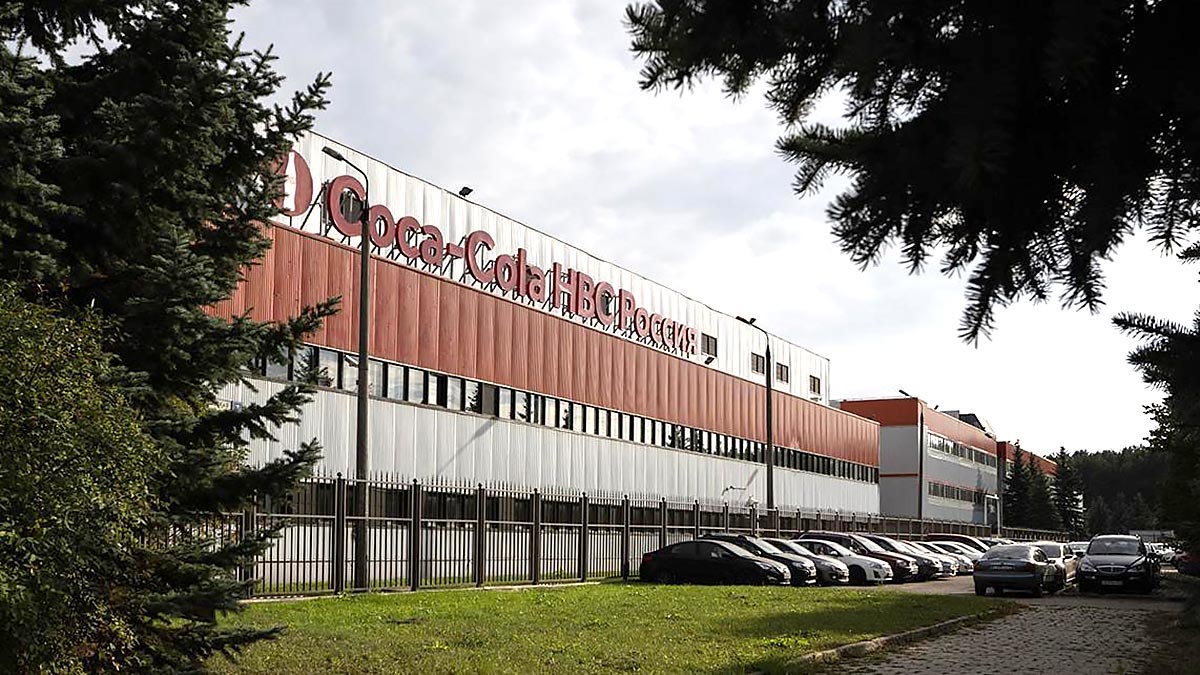СМИ: в России остановили производство Coca-Сola