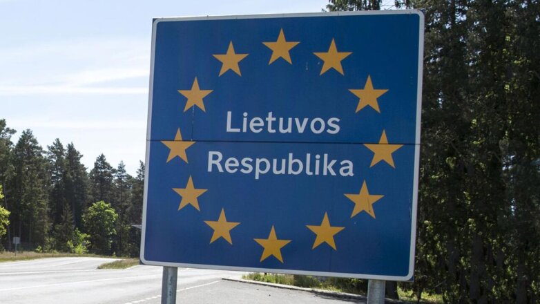 Литва перекрыла движение на границе с Белоруссией