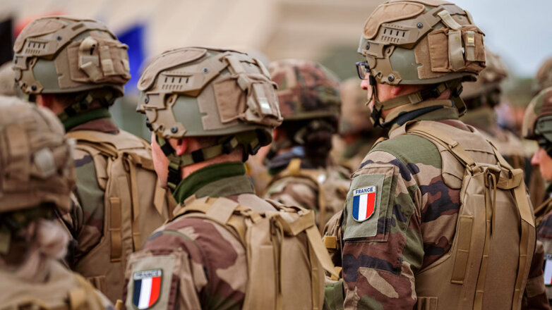 Франция выводит войска из Нигера