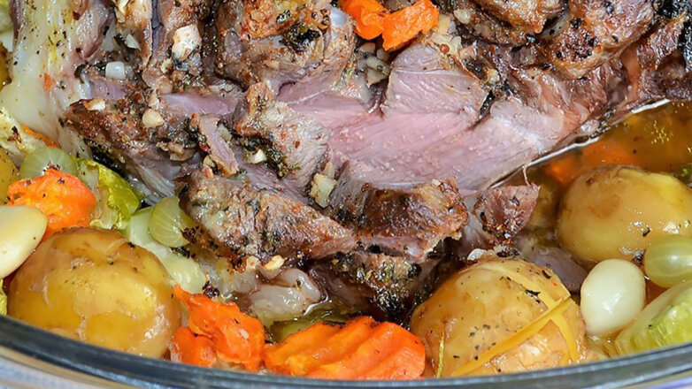 Изысканно и нежно: баранина с овощами