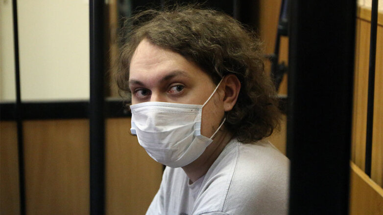 Суд прекратил уголовное дело блогера Хованского