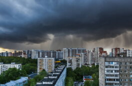 Дождь с грозой и сильный ветер могут обрушиться на Москву 18 мая