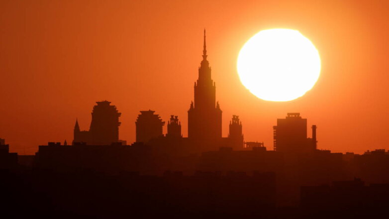 В Москве из-за угроз пожаров объявлен "желтый" уровень погодной опасности