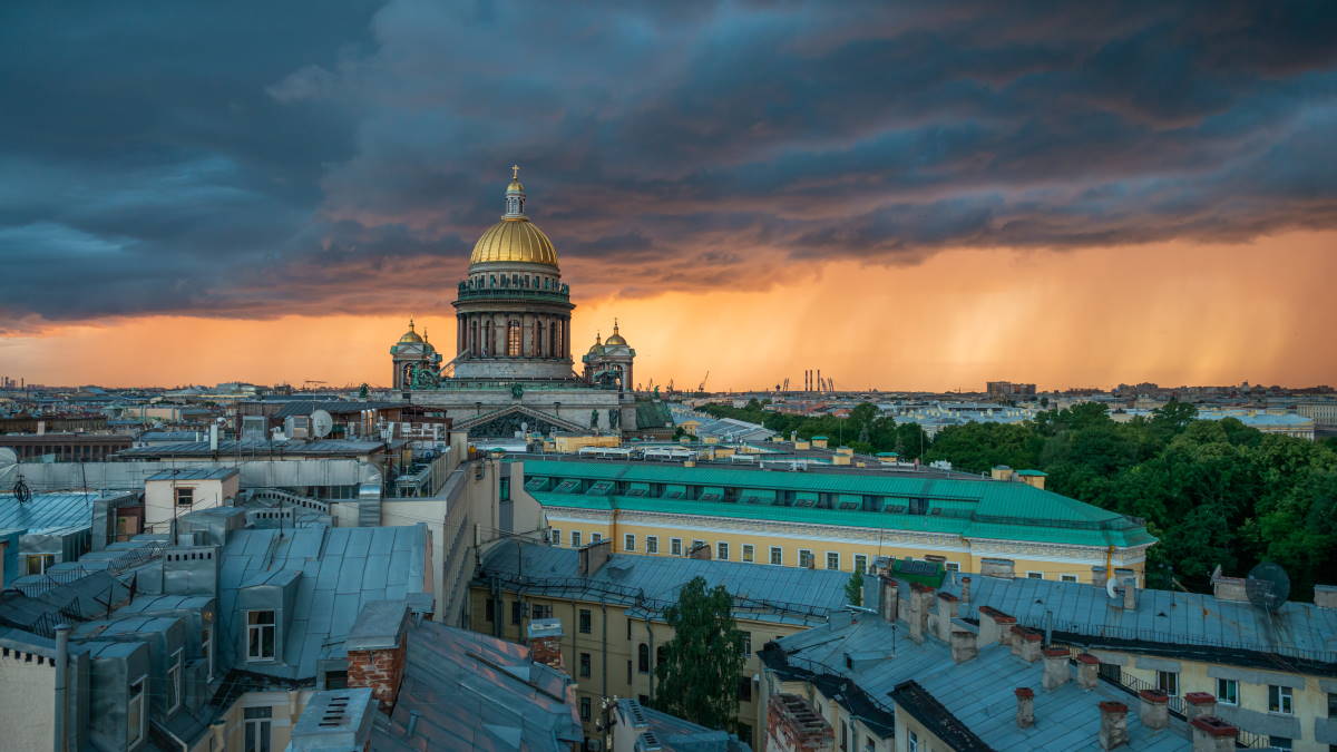 В Санкт-Петербурге объявили "желтый" уровень погодной опасности