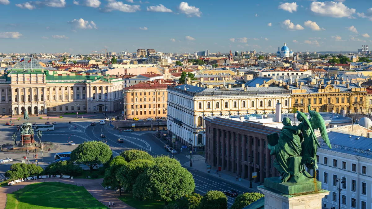 Санкт-Петербург опередил Москву в индексе стоимости жизни