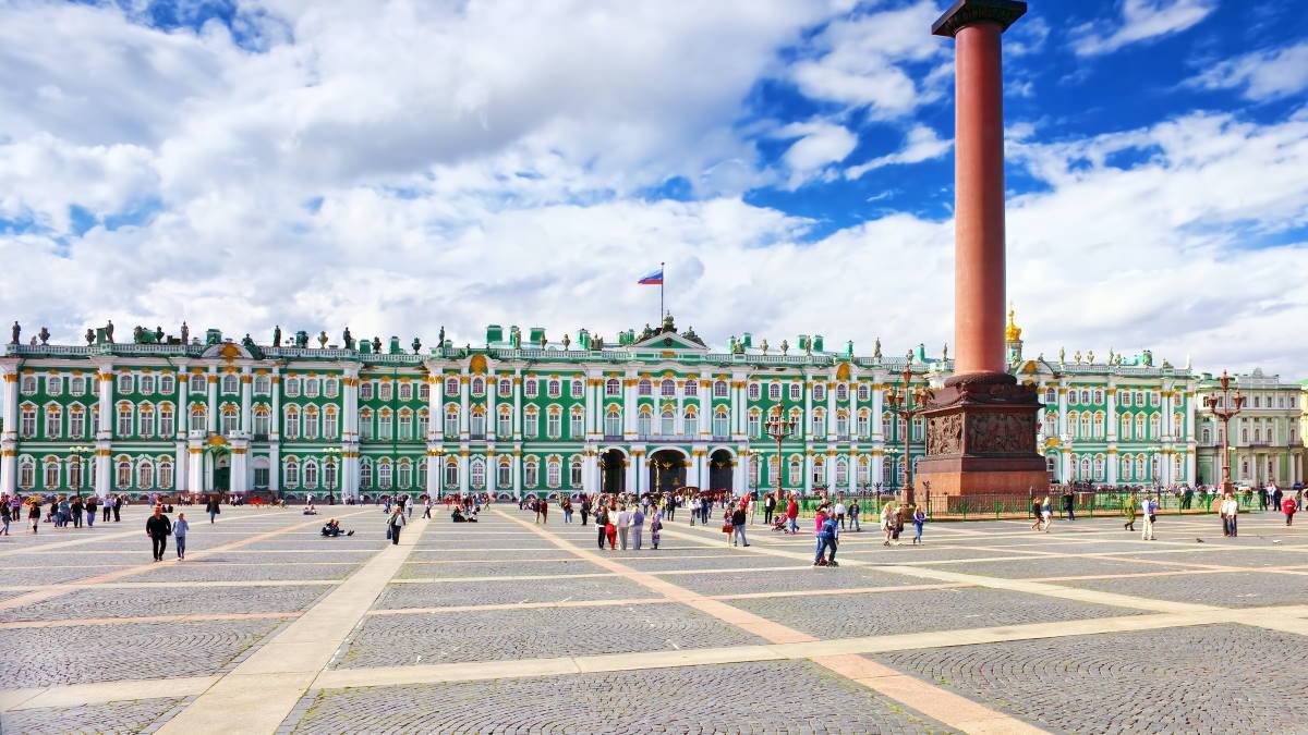 В Санкт-Петербурге опровергли слухи о введении туристического сбора