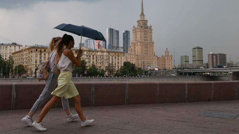 Жаркий день и гроза ожидают москвичей 26 июля