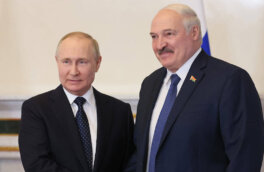 Непубличные переговоры, российское наступление, украинская коррупция: о чем говорил Путин