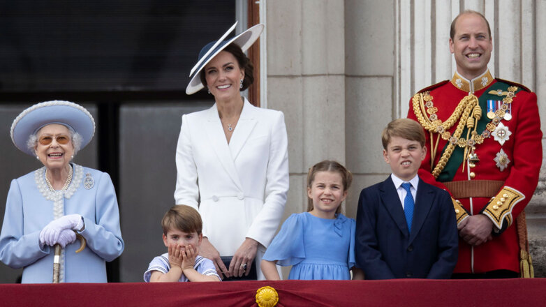 Принцесса Шарлотта стала "главной" среди детей принца Уильяма и Кейт Миддлтон
