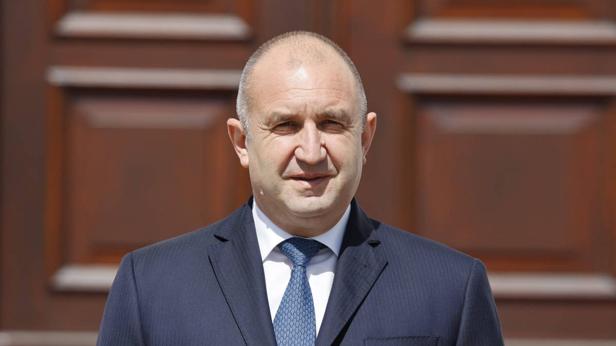 В Болгарии с третьей попытки попробуют сформировать новое правительство