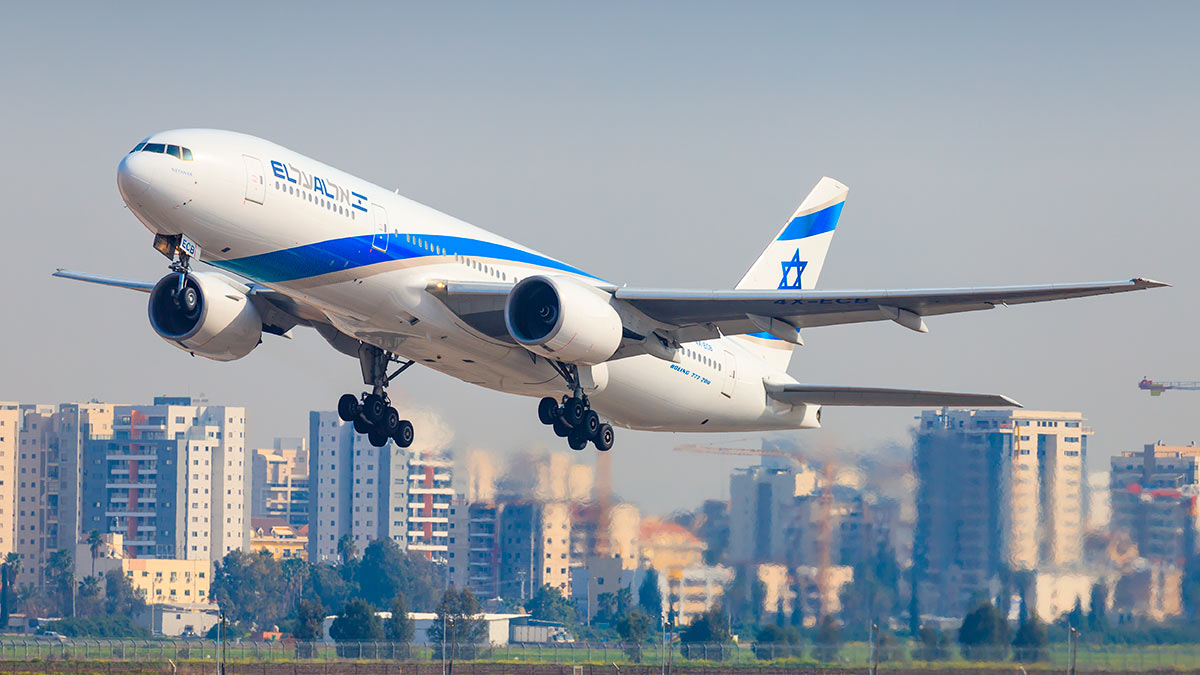 Израильский самолет попытались захватить дистанционно рядом с Йеменом