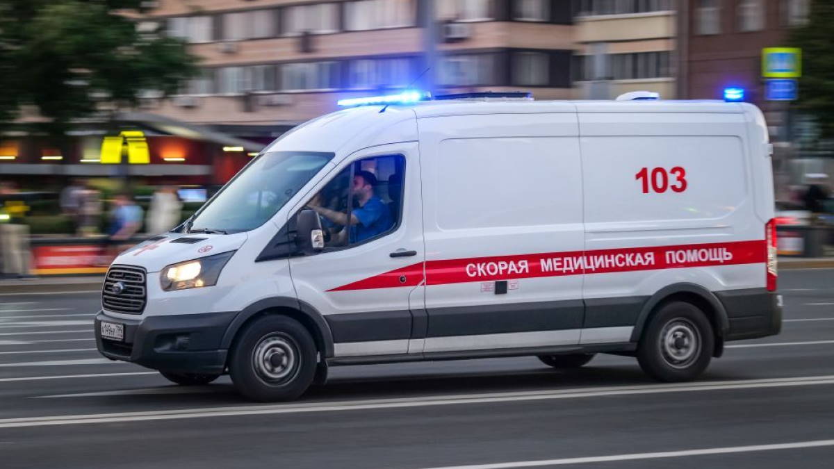 В Москве 10 человек пострадали и один погиб из-за непогоды