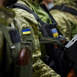 FT: 800 тыс. украинских мужчин скрываются от призыва