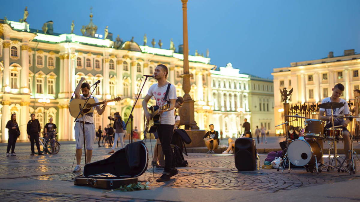 Уличные музыканты в Санкт-Петербурге будут выступать по новым правилам