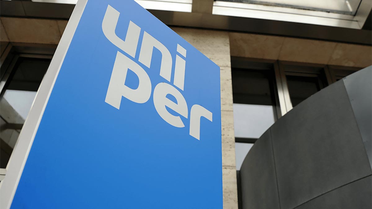 Германская Uniper начала отбирать газ из своих хранилищ