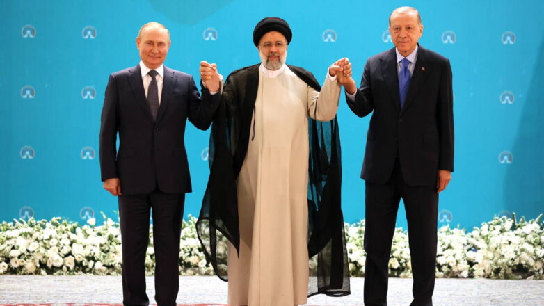 Иран, РФ и Турция отвергли все односторонние незаконные санкции против Сирии