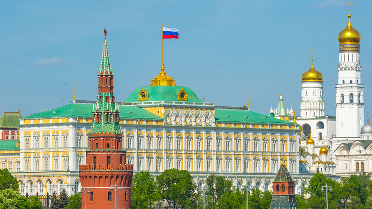 В Кремле заявили, что Россия продолжит отстаивать свои интересы