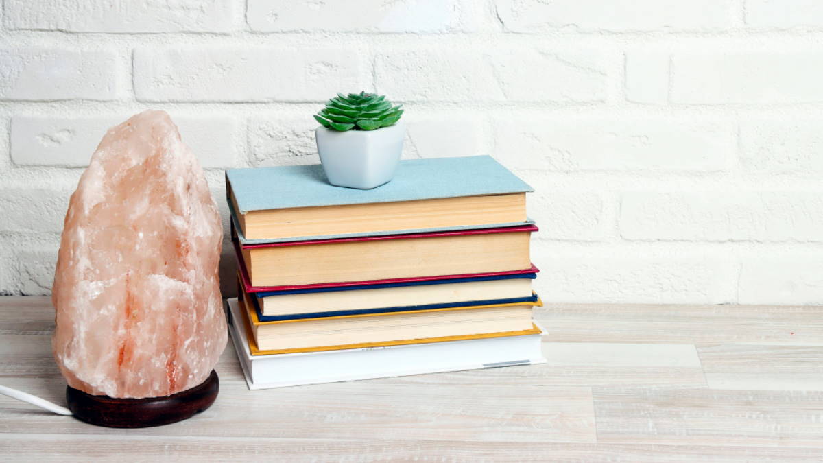 стопка книг