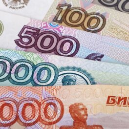 ЦБ перенес на неопределенный срок выпуск 500-рублевой купюры нового дизайна