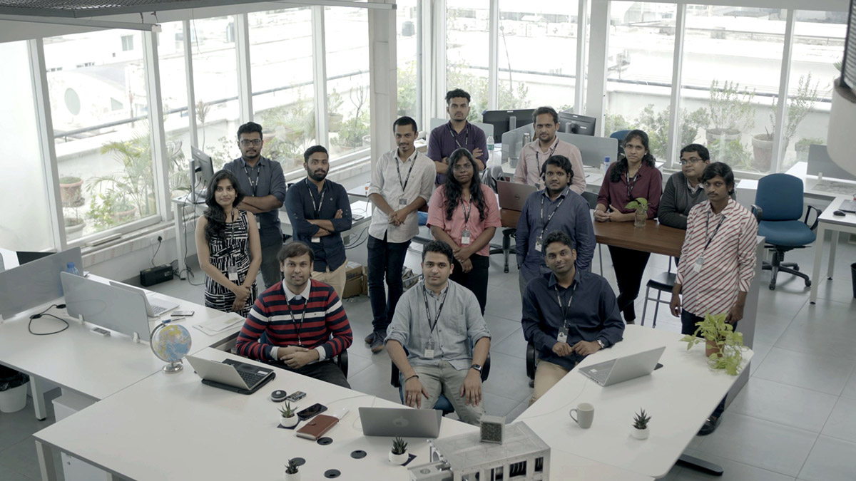 Команда стартапа Dhruva Space