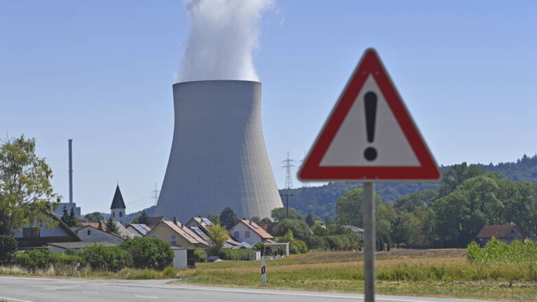 СМИ: Германия собирается отложить закрытие последних трех АЭС 