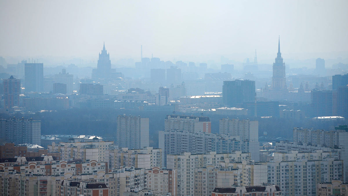 Ветер продолжит нести запах гари в Москву еще около 2 дней