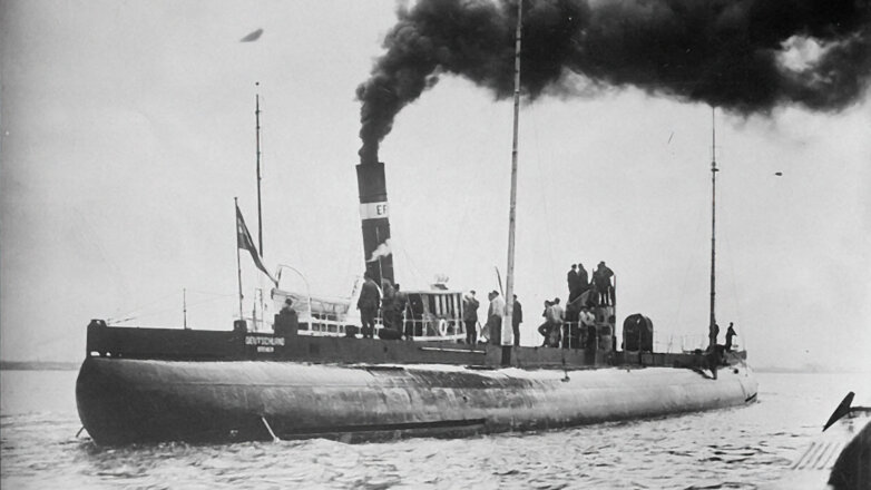 Немецкая подводная лодка "Дойчланд"
