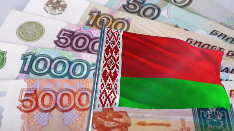 Белоруссия перевела основные расчеты с РФ в российские рубли