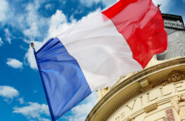 Победившие на выборах в парламент Франции левые выдвинули кандидата на пост премьера