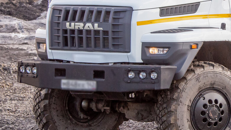 В России впервые представили прототип беспилотного военного грузовика