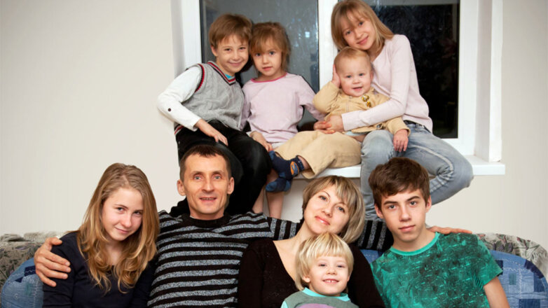 В Минфине РФ назвали поддержку семей с детьми и малоимущих приоритетом для бюджета