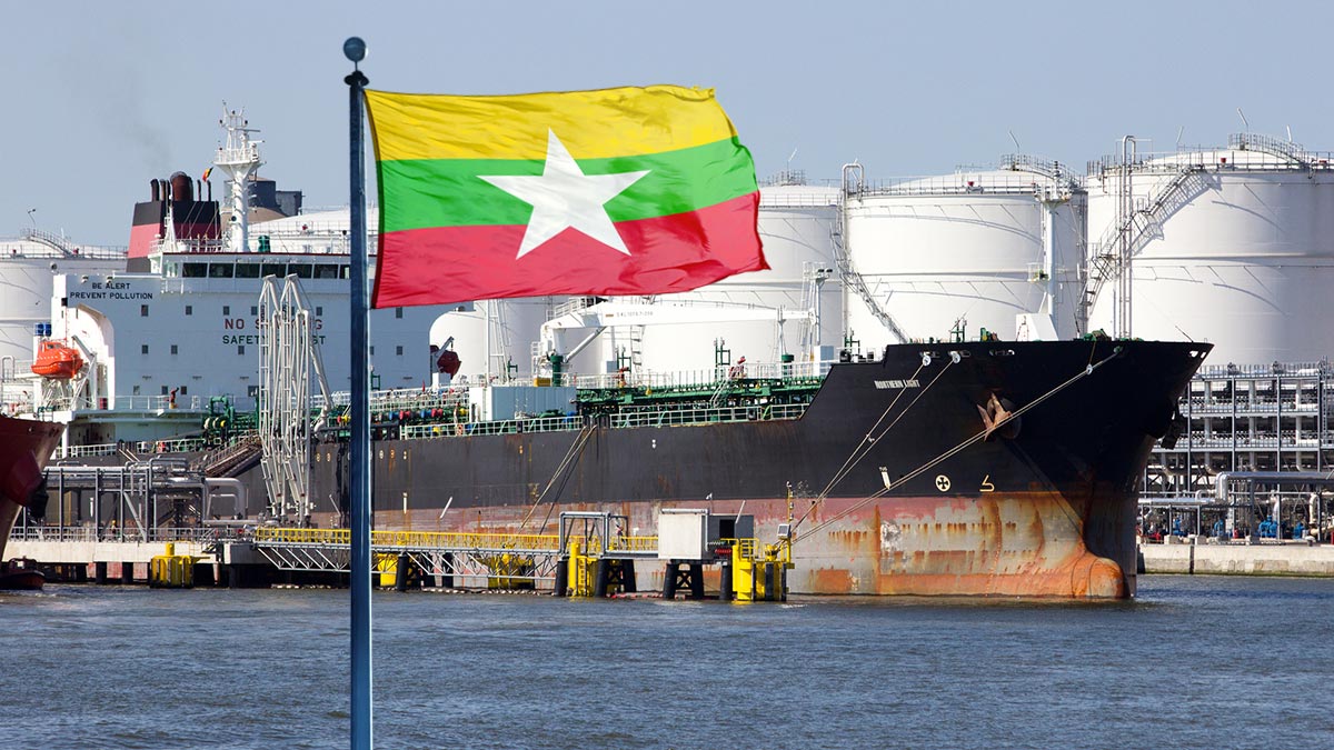 Для импорта нефти из России в Мьянме создали руководящий комитет