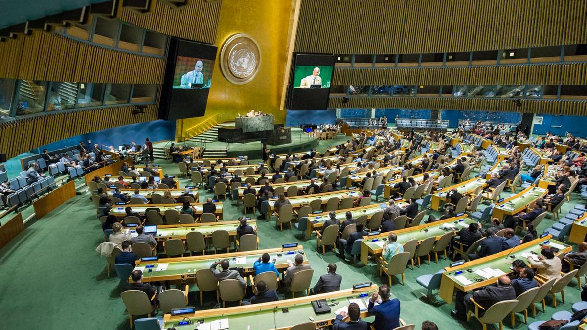 РФ представит в ООН резолюцию по предотвращению гонки вооружений в космосе