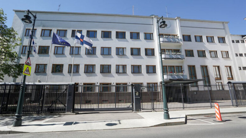 Финляндия прекращает обслуживание клиентов в генконсульстве в Санкт-Петербурге