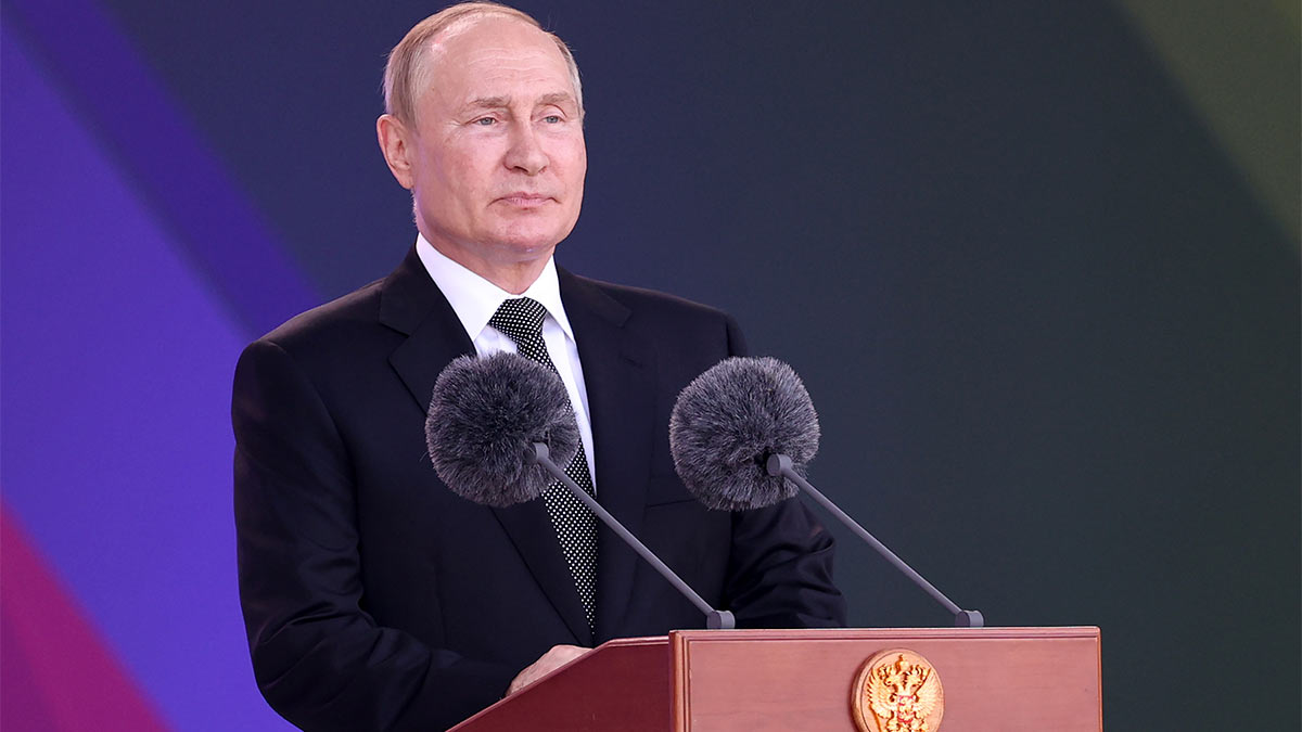 Президент РФ Владимир Путин на открытии международного военно-технического форума "Армия-2022"