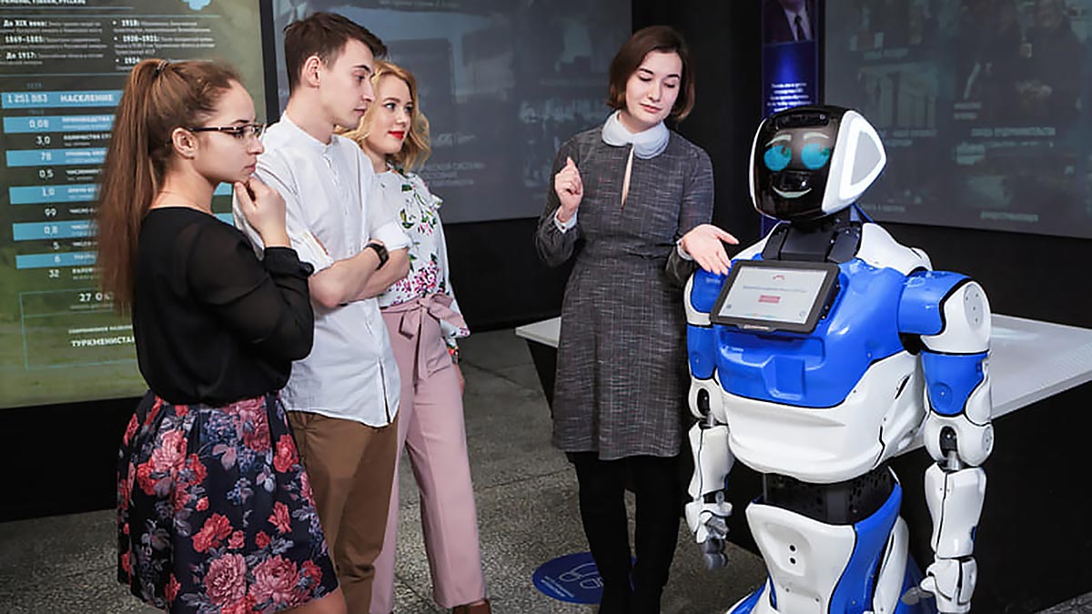 Роботы из Перми станут экскурсоводами в российских музеях