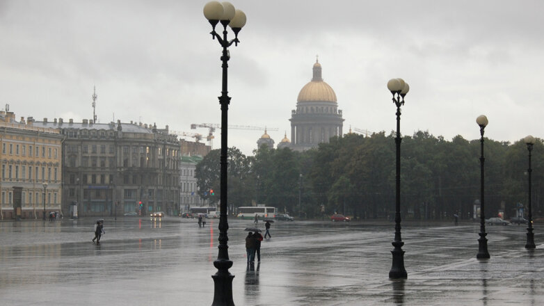В Санкт-Петербурге 1 сентября похолодает и пройдут дожди с грозами
