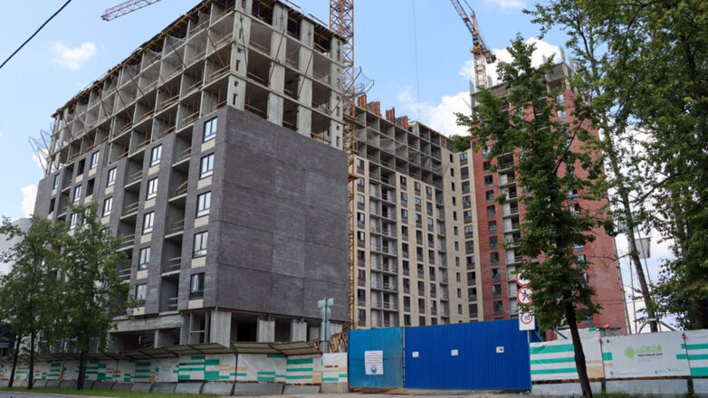 Ввод нового жилья в эксплуатацию увеличился в России почти на треть