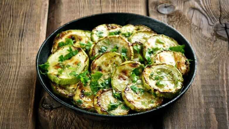 30 минут на кухне: кабачки с лимонной цедрой