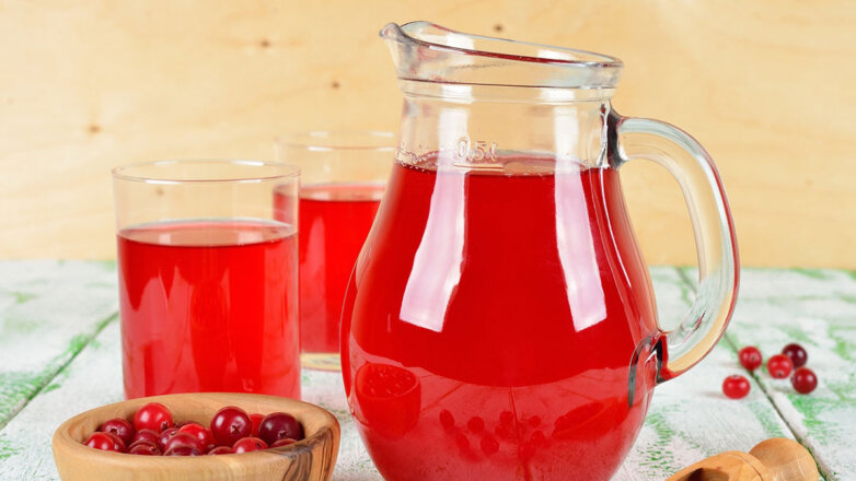 Будем пить: ягодный морс с имбирем и вишней