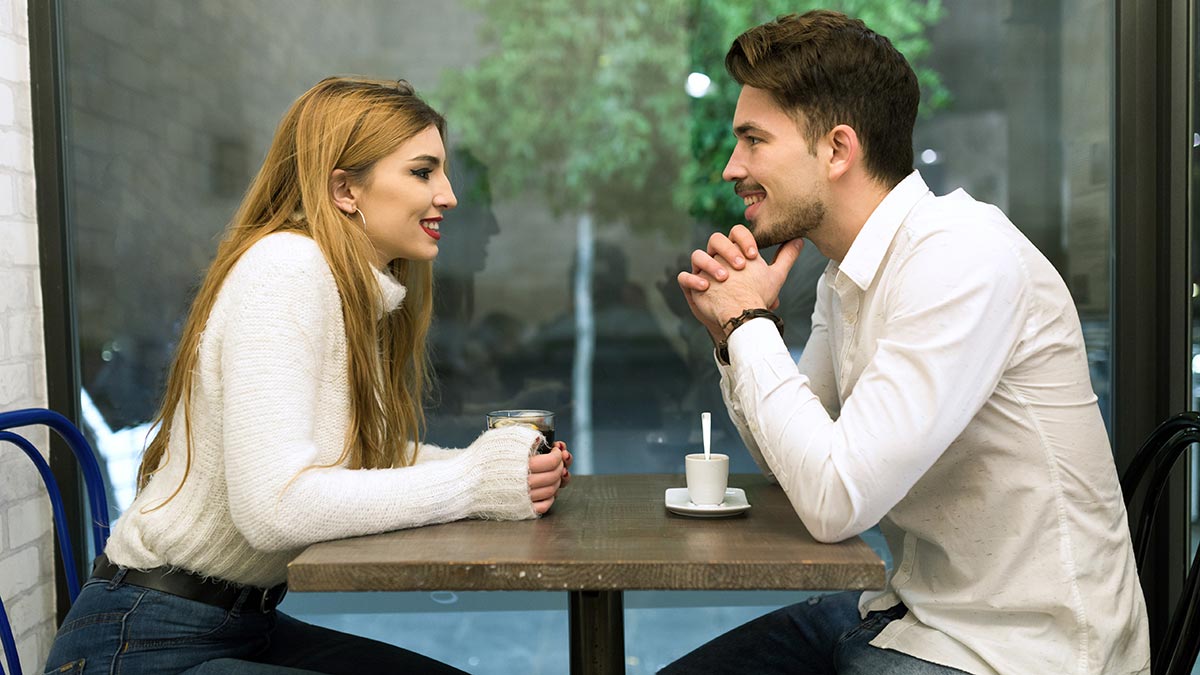 Российские женщины считают интеллект самым привлекательным в мужчинах