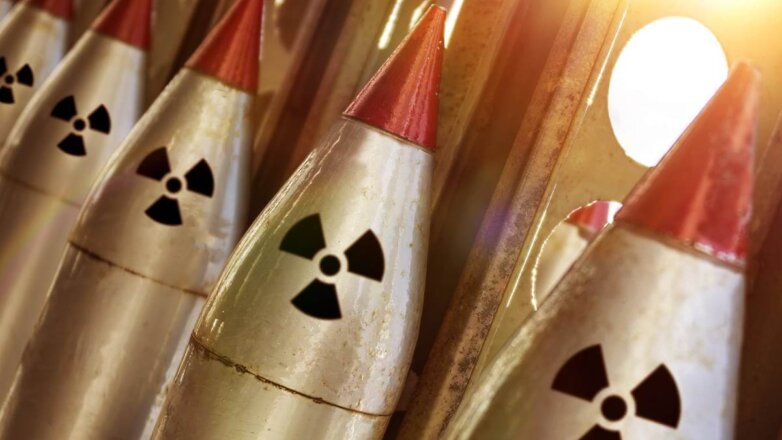 Лавров: Москва рассматривает ядерное оружие НАТО как единый арсенал, нацеленный против РФ