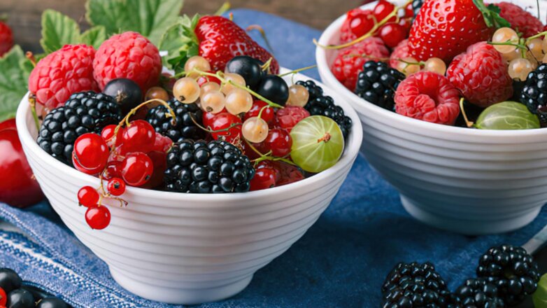 Секреты долголетия: какие ягоды августа помогут очистить организм и предотвратить рак