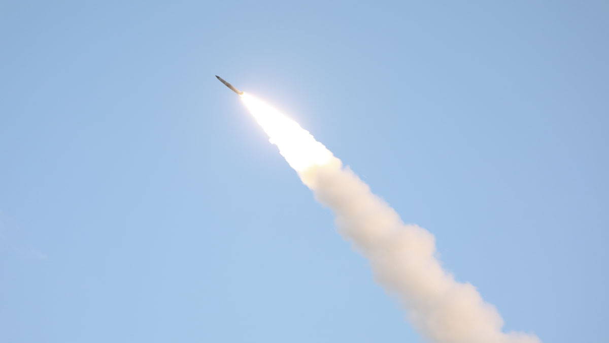 В Крыму сообщили о сбитой ПВО под Бахчисараем ракете